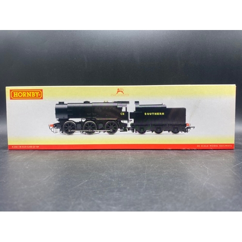 243 - Hornby R2343 Class Q1 Bulleid Austerity 0-6-0 C8 in SR black - Non Runner
(600g)
Loose Detail