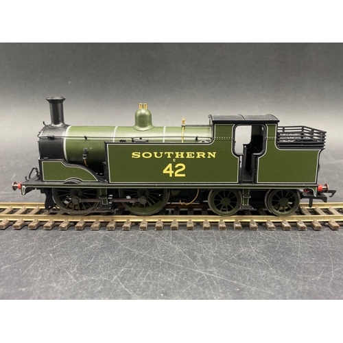 244 - Hornby R2840 Class M7 0-4-4T E42 in SR Maunsell Green - Tested Runner
(400g)