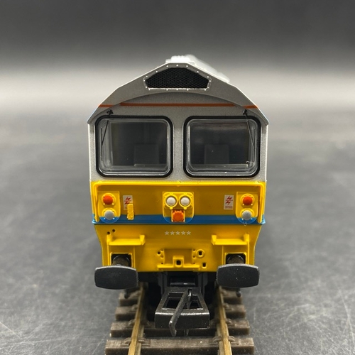 256 - Hornby R3041 Class 59 59005 