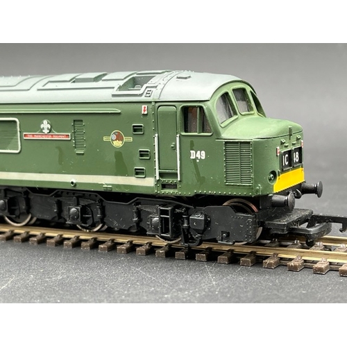 258 - Mainline 37050 Class 45 D49 'The Manchester Regiment' in BR green - Tested Runner
(450g)
Box missing... 