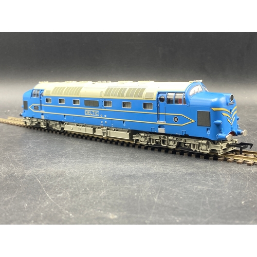 272 - Bachmann Branchline 32-522NRM English Electric Prototype No.1 'Deltic' Diesel Locomotive in Deltic B... 