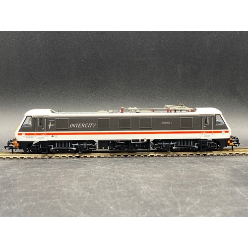 273 - Bachmann Branchline 32-610 Class 90 90005 