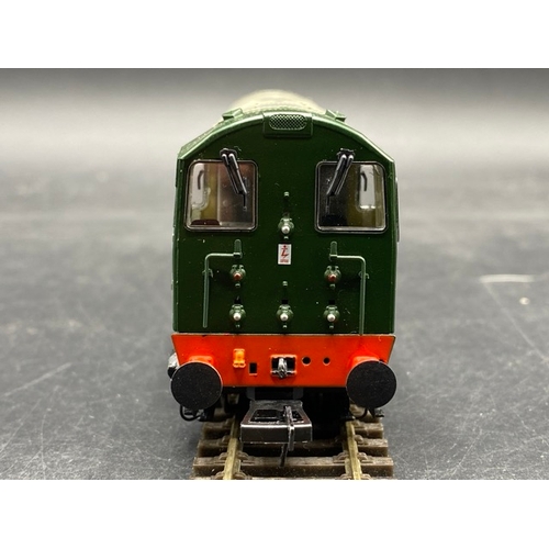 274 - Bachmann Branchline 32-044 Class 20 D8028 in BR Green with Indicator Discs & Tablet Catcher - Tested... 