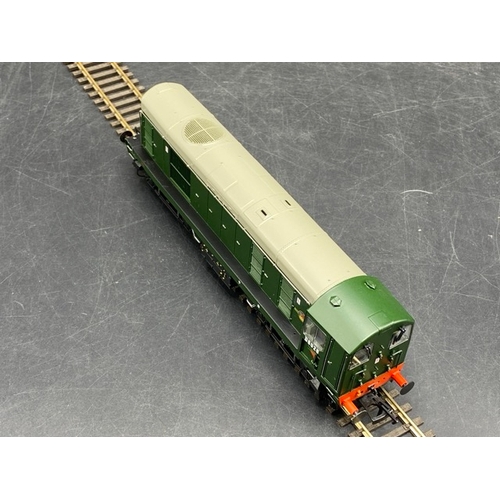 274 - Bachmann Branchline 32-044 Class 20 D8028 in BR Green with Indicator Discs & Tablet Catcher - Tested... 