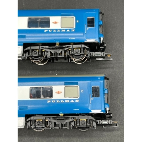 182 - Bachmann Branchline 31-255DC Class 251 Blue Pullman 6 car Midland set in Nanking blue. DCC Fitted - ... 