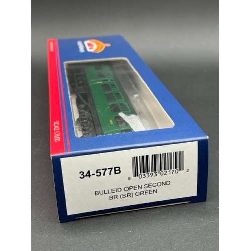 415 - A rake of 7 OO gauge Bachmann BR Southern Railway Green coaches in boxes
(1000g)
Bachmann Branchline... 