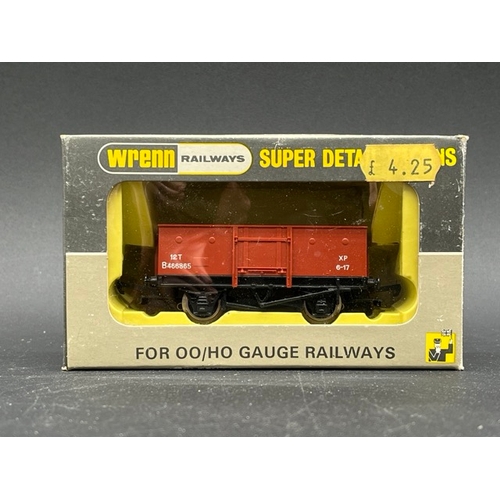 420 - 10 Boxed Wrenn Rolling stock
(1000g)
Wrenn W4630 8 Ton Cattle wagon (3)
Wrenn W4640 Goods Wagon Stee... 