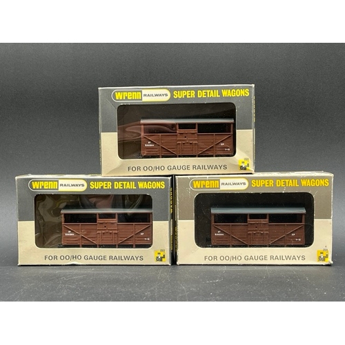 420 - 10 Boxed Wrenn Rolling stock
(1000g)
Wrenn W4630 8 Ton Cattle wagon (3)
Wrenn W4640 Goods Wagon Stee... 