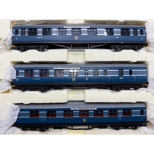 184 - Hornby R2788 'Coronation Scot' Train pack with Coronation class loco and 3 coaches in LMS blue- Inco... 