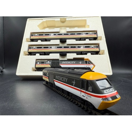 187 - Hornby R2613 BR Intercity 125 'Swallow' livery 4 car pack - Tested Runner
(950g)