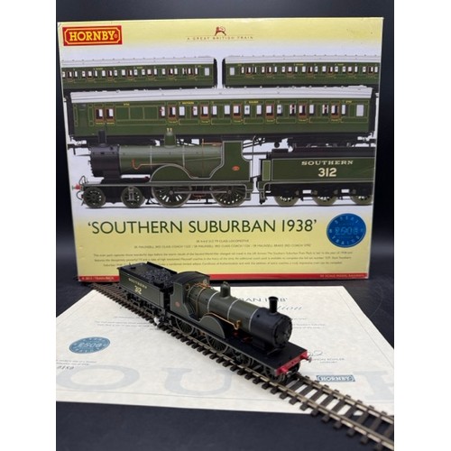 188 - Hornby R2813 'Southern Suburban 1938' Limited Edition Train Pack. Tested Runner. 
(950g).
SR 4-4-0 '... 