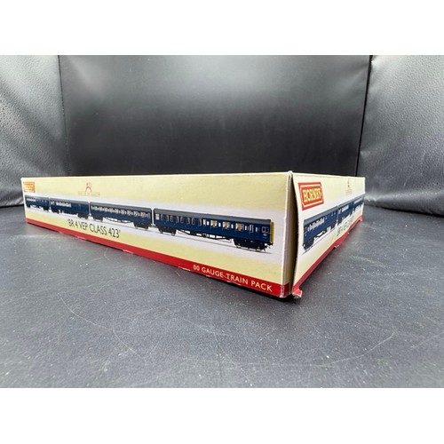 189 - Hornby R2946X Class 423 VEP 4 car EMU in BR Blue - DCC Fitted. Tested Non Runner. 
(1100g)
Tested No... 