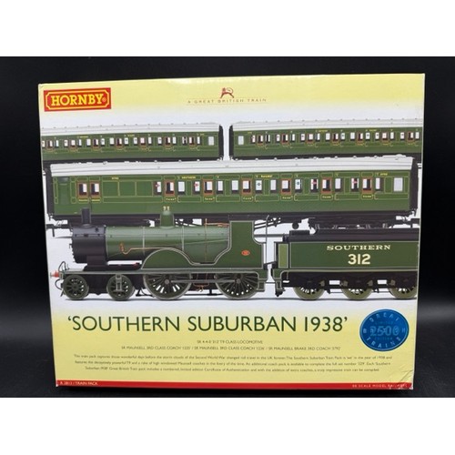 191 - Hornby R2813 Southern Suburban 1938 with T9 and 3 Maunsell (high window) coaches - Tested Non Runner... 