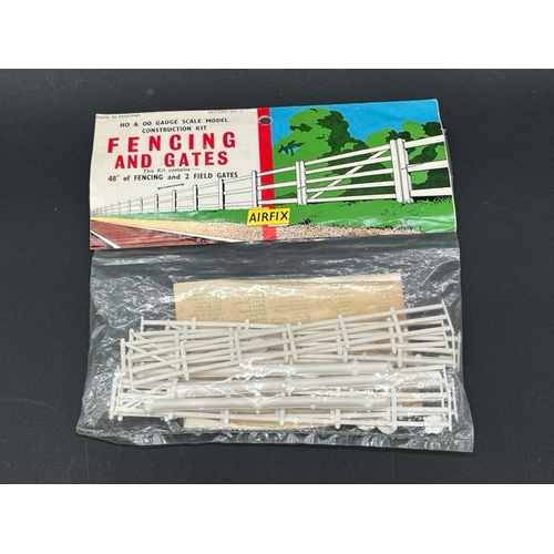 83 - Hornby Dublo 5037 Lineside Notices (un-punched) in original undisturbed packaging, together with thr... 