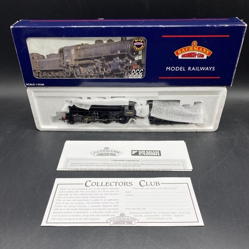 292 - Bachmann Branchline 32-585 Ivatt class 4 2-6-0 43106 in BR black with late crest & tablet catcher - ... 