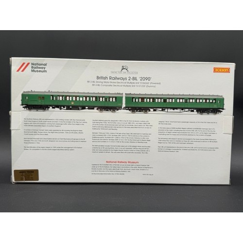 193 - Hornby R3177 Class 401 2-BIL 2-car EMU 2090 in BR green - National Railway Museum. Tested Runner. 
(... 