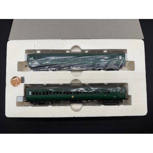 193 - Hornby R3177 Class 401 2-BIL 2-car EMU 2090 in BR green - National Railway Museum. Tested Runner. 
(... 