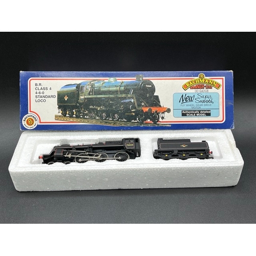 298 - Bachmann Branchline 31-103 Standard Class 4MT 4-6-0 75020 with BR2 tender in BR lined black with lat... 