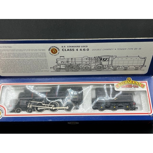 298 - Bachmann Branchline 31-103 Standard Class 4MT 4-6-0 75020 with BR2 tender in BR lined black with lat... 