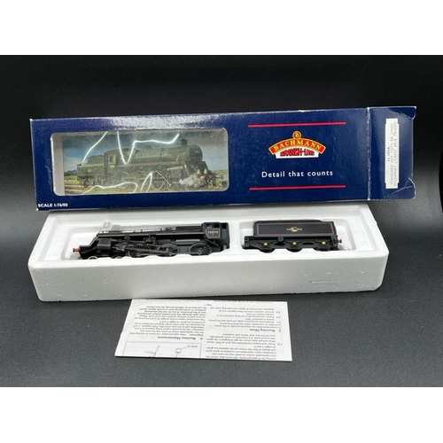 300 - Bachmann Branchline 31-105A Standard Class 4MT 4-6-0 75075 with BR1B tender & double chimney in BR l... 