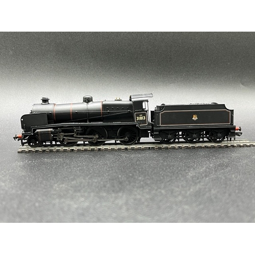 305 - Bachmann Branchline 32-152 Class N 2-6-0 31813 in BR black with early crest - Tested Runner
(400g)
L... 