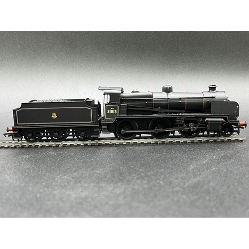 305 - Bachmann Branchline 32-152 Class N 2-6-0 31813 in BR black with early crest - Tested Runner
(400g)
L... 