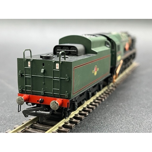 312 - Hornby R2169 Rebuilt Merchant Navy Class 4-6-2 35028 'Clan Line' in BR green - Tested Runner
(600g)
... 