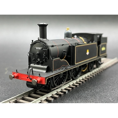 313 - Hornby R2734 Class M7 0-4-4T 30056 in BR Black with early emblem - Tested Non Runner
(400g)
Front fo... 