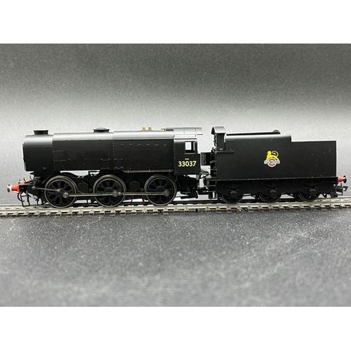 315 - Hornby R2355 Class Q1 Bulleid Austerity 0-6-0 33037 in BR Black with early emblem - Tested Non-Runne... 