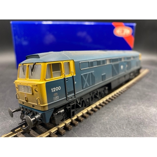 320 - Heljan 53041 Class 53 diesel D1200 'Falcon' in BR blue with full yellow ends (weathered). Ltd Editio... 