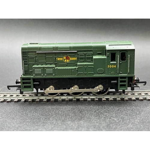 325 - Lima L205108 Class 08 3004 in BR Green in Wrenn 2205 box - Tested Runner
(300g)
Noisy runner, needin... 