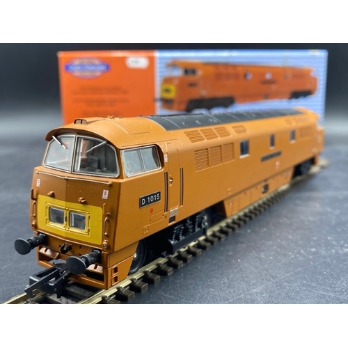 327 - Dapol OO gauge 4D-D1015 Class 52 D1015 'Western Champion' in BR Golden Ochre - Limited Edition of 30... 