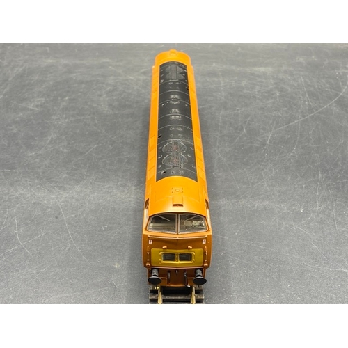 327 - Dapol OO gauge 4D-D1015 Class 52 D1015 'Western Champion' in BR Golden Ochre - Limited Edition of 30... 