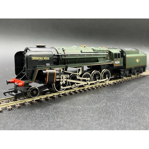 328 - Two OO gauge Boxed Hornby Margate Steam locomotives - Tested Runners
(750g)
Hornby R303 9F Class 9F ... 