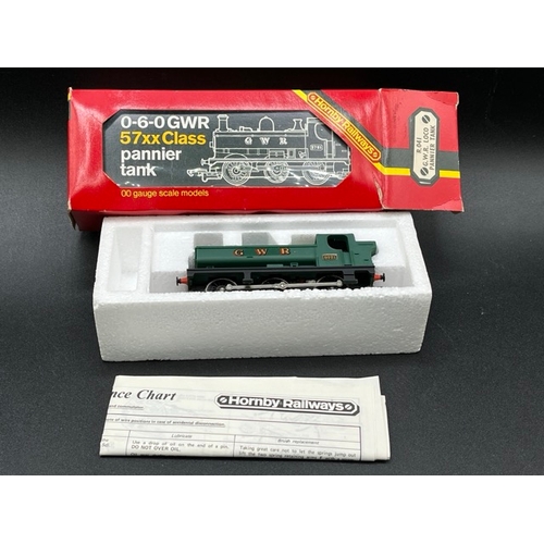 328 - Two OO gauge Boxed Hornby Margate Steam locomotives - Tested Runners
(750g)
Hornby R303 9F Class 9F ... 