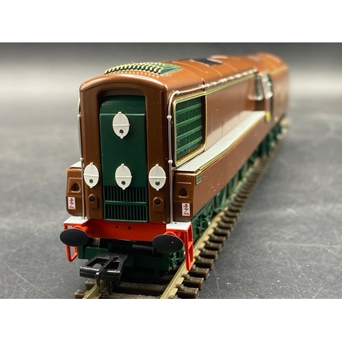 207 - KR Models English Electric GT3 OO gauge, Tested Runner with box
(1300g)
Prototype Brown livery
Highl... 