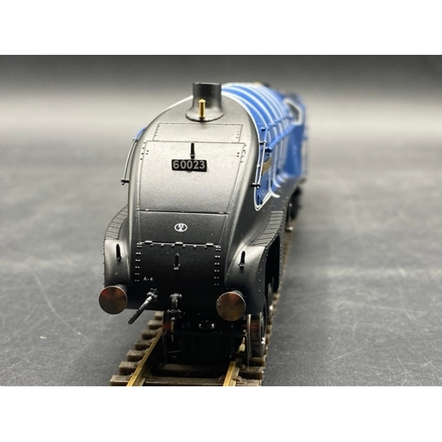 333 - Hornby R3320 Class A4 4-6-2 60023 