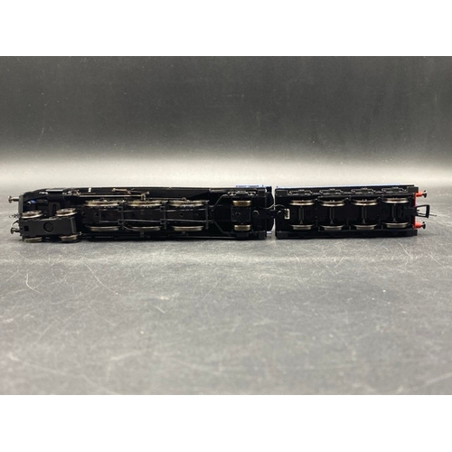 333 - Hornby R3320 Class A4 4-6-2 60023 