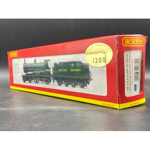 336 - Hornby R2889 Class T9 Greyhound 4-4-0 30119 in SR Lined Bulleid Green as per Royal Train duty. Colle... 