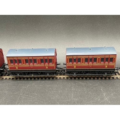 423 - 26 OO gauge Hornby Rolling stock 'Ready to Roll'
(1300g)
Includes, Private owner wagons, branded van... 