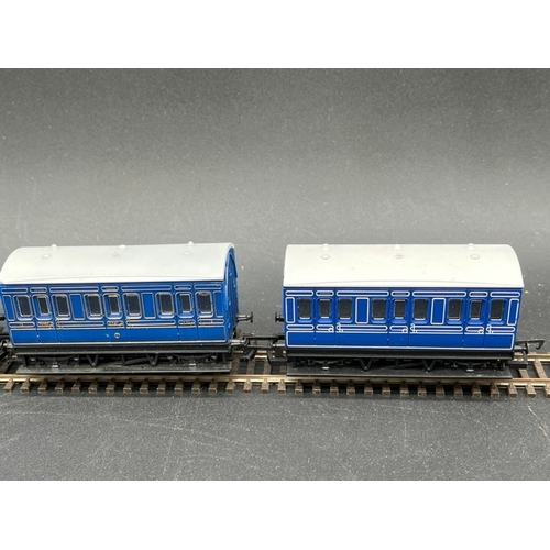 423 - 26 OO gauge Hornby Rolling stock 'Ready to Roll'
(1300g)
Includes, Private owner wagons, branded van... 