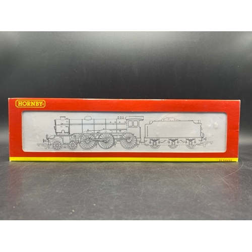 339 - Hornby R2319 Class B17 4-6-0 