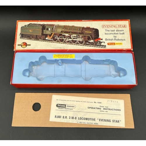 103 - Triang R861 BR 2-10-0 Locomotive 'Evening Star' 92220 in gloss Green livery - Tested Runner
(750g)
T... 