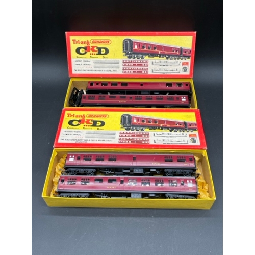 104 - 13 Boxed Triang Rolling stock with 3 OO Graham Farish packaged Brown/Cream coaches, plus others
(380... 