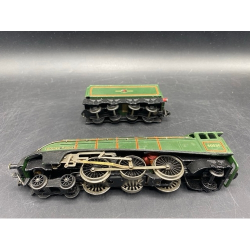 87 - Dublo 2211 Class A4 4-6-2 'Golden Fleece' 60030 in BR Green - Tested Runner
(700g)