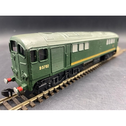 90 - Hornby Dublo 2233 Class 28 D5702 in BR Green - Tested Runner
(800g)