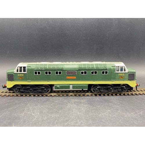 91 - Hornby Dublo 2234 Class 55 Deltic D9012 'Crepello' in BR Green - Tested Runner
(800g)