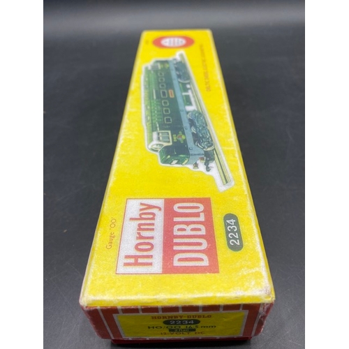 91 - Hornby Dublo 2234 Class 55 Deltic D9012 'Crepello' in BR Green - Tested Runner
(800g)