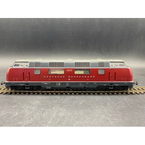 130 - Roco 43522 Class V200 035 of the DB -  Tested Runner
(800g)