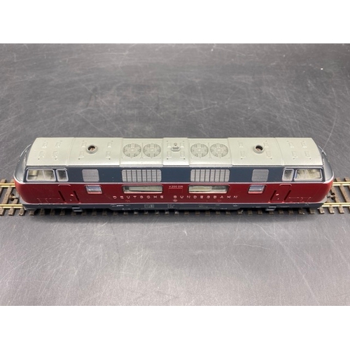 130 - Roco 43522 Class V200 035 of the DB -  Tested Runner
(800g)